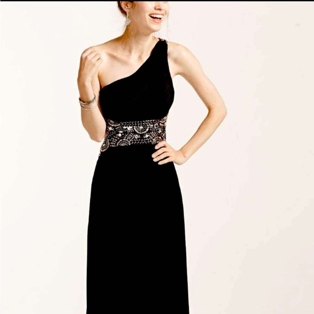 Blondie Nights Elegant Black Dress - SIZE 3